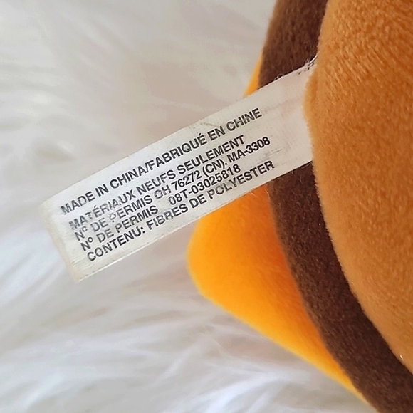 UK University of Kentucky Wildcats Cats Embroidered Cheeseburger Dog Squeek Toy - Picture 7 of 11